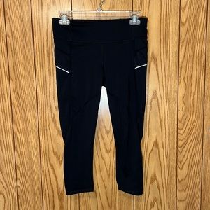 🔥Athleta Black Cropped Leggings / Womens Size Small